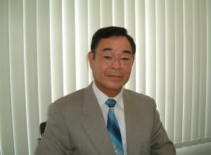 2003.10-mr.nishi